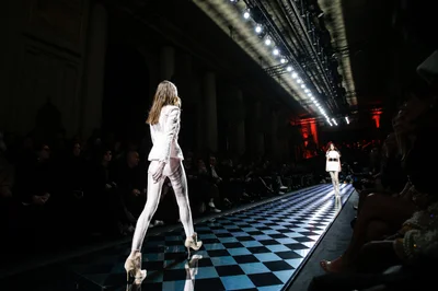 Look 7